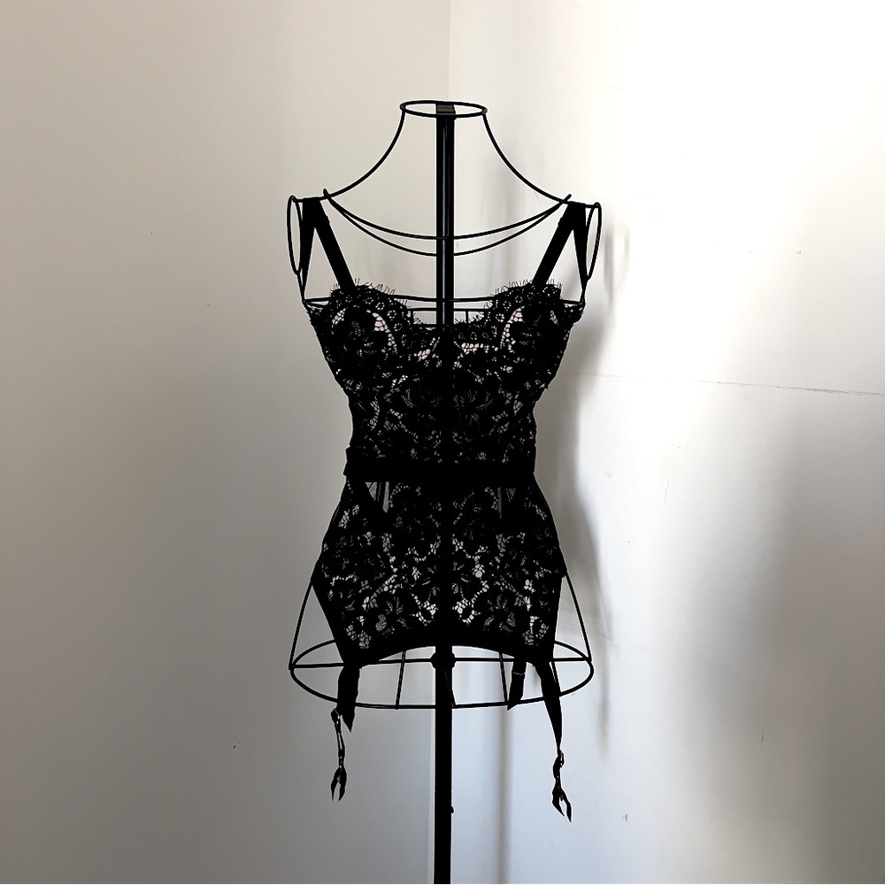Victoria’s Secret Black Lace Corset | 34B